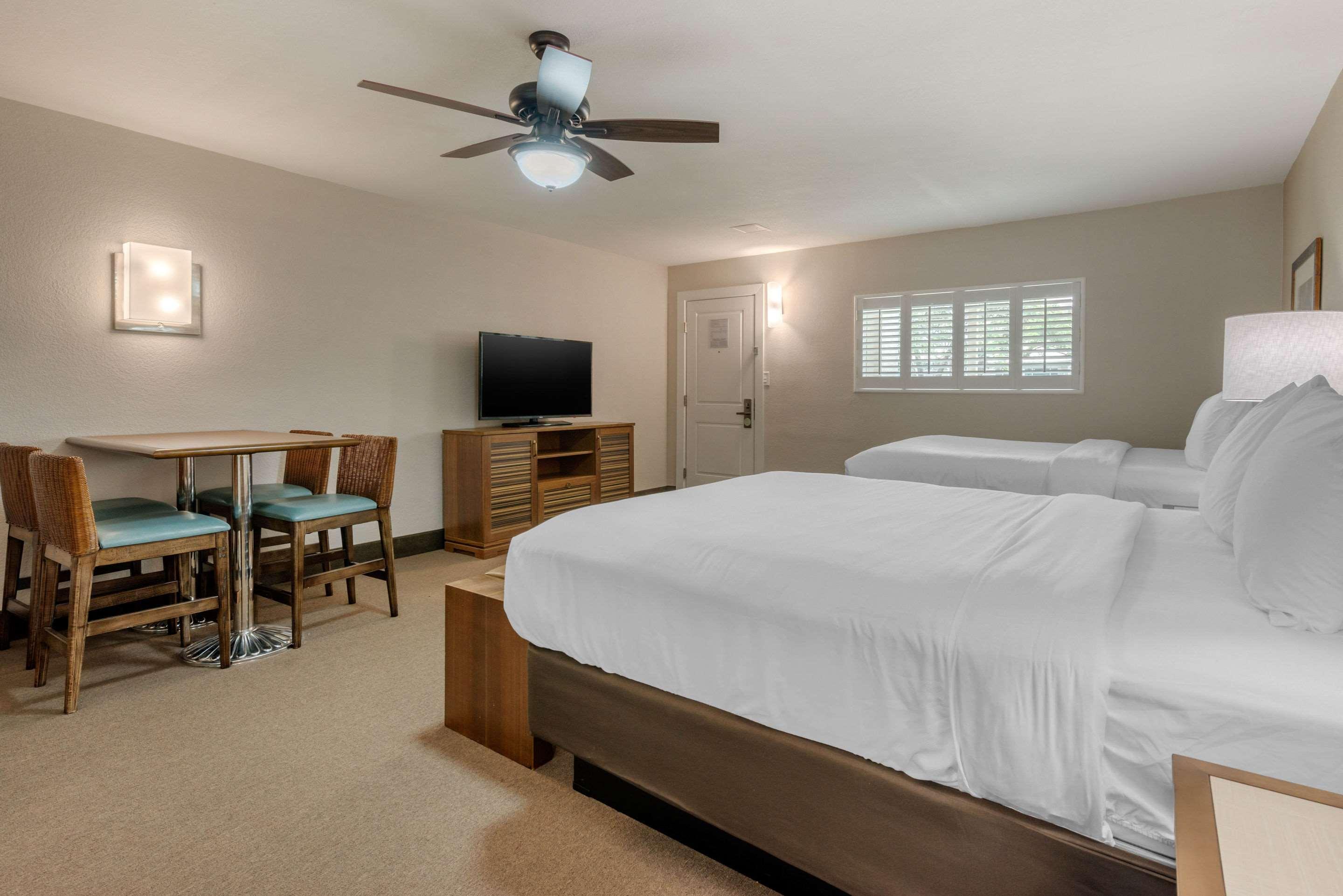Seafarer Inn & Suites, Ascend Hotel Collection Jekyll Island Bagian luar foto