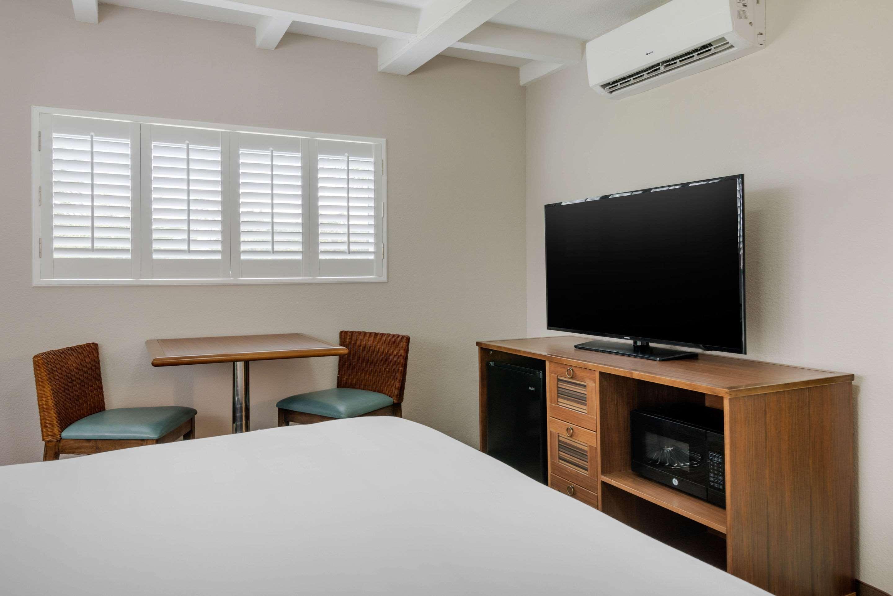 Seafarer Inn & Suites, Ascend Hotel Collection Jekyll Island Bagian luar foto