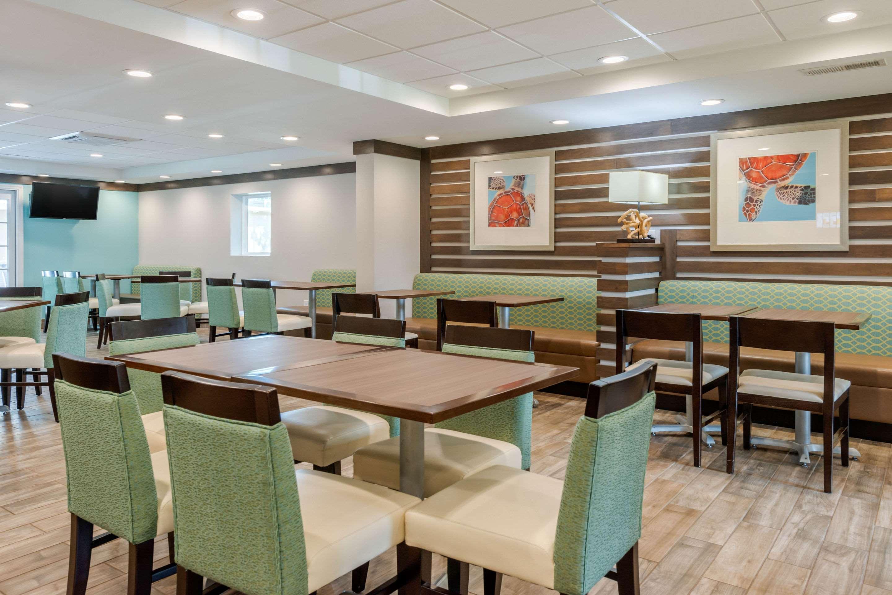 Seafarer Inn & Suites, Ascend Hotel Collection Jekyll Island Bagian luar foto