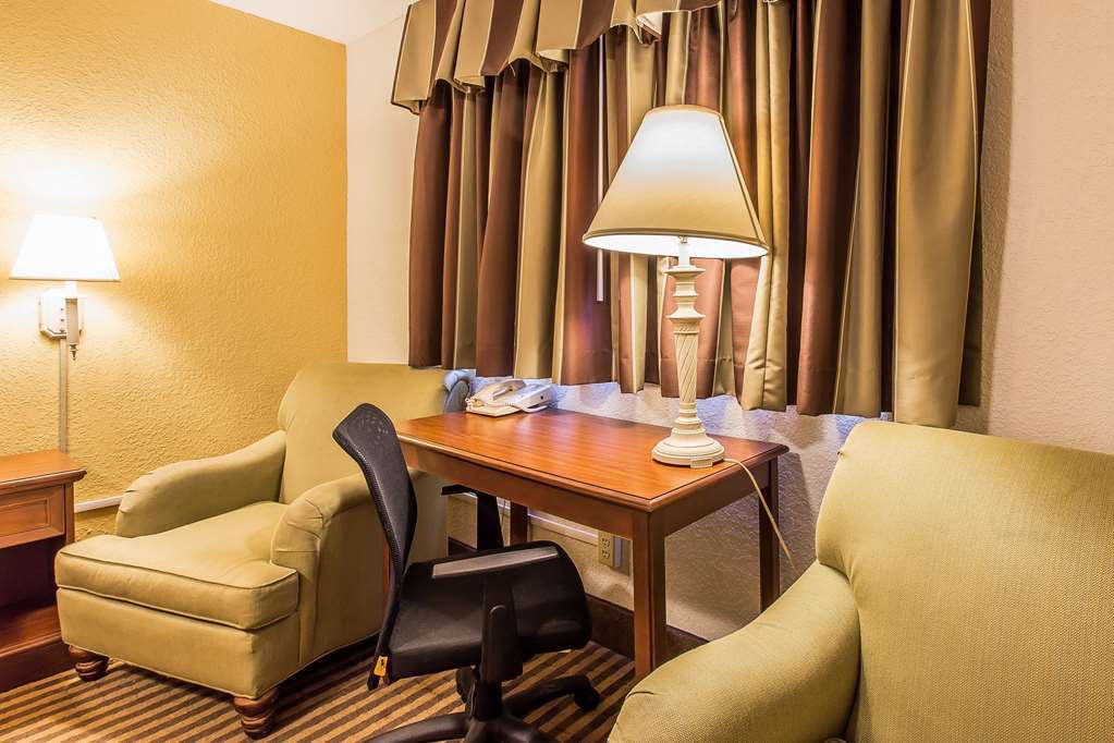 Seafarer Inn & Suites, Ascend Hotel Collection Jekyll Island Ruang foto
